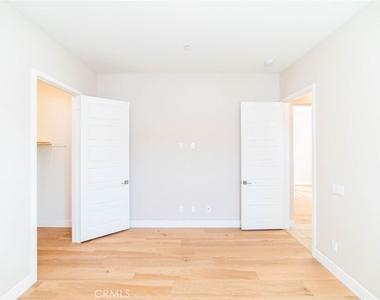 53 Sagan Way - Photo Thumbnail 10