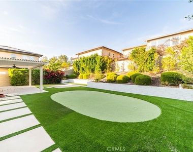 53 Sagan Way - Photo Thumbnail 1