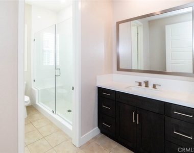 53 Sagan Way - Photo Thumbnail 12