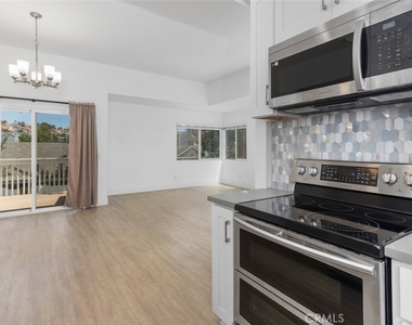 34002 Selva Rd - Photo Thumbnail 7