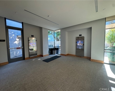 21 Gramercy - Photo Thumbnail 46