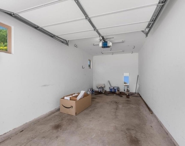 4410 Gresham - Photo Thumbnail 50