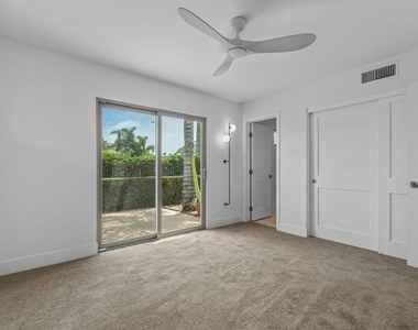 4410 Gresham - Photo Thumbnail 17
