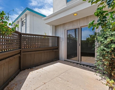 4410 Gresham - Photo Thumbnail 13