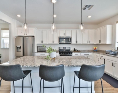 2887 Penrose Lane - Photo Thumbnail 3