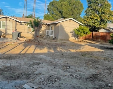 317 Terry Lane - Photo Thumbnail 10