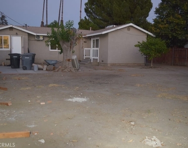 317 Terry Lane - Photo Thumbnail 13
