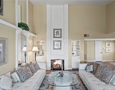 17 Toledo Drive - Photo Thumbnail 10