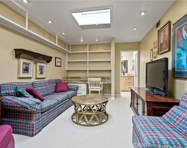 17 Toledo Drive - Photo Thumbnail 12