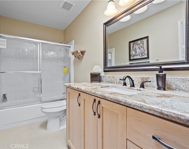 17 Toledo Drive - Photo Thumbnail 13