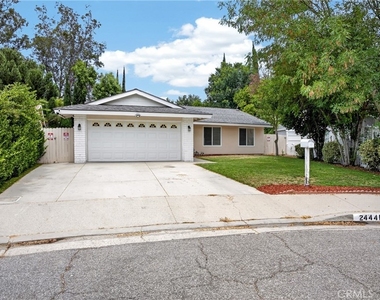 24441 Denise Pl - Photo Thumbnail 4