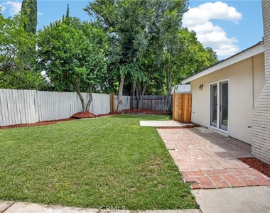 24441 Denise Pl - Photo Thumbnail 9
