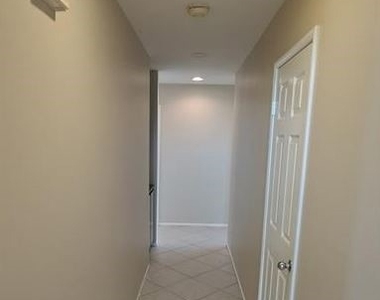 832 Homestead - Photo Thumbnail 5