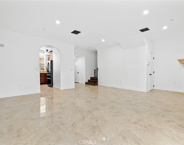 333 Milford Street - Photo Thumbnail 19