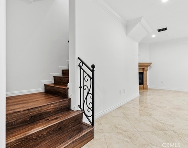333 Milford Street - Photo Thumbnail 16
