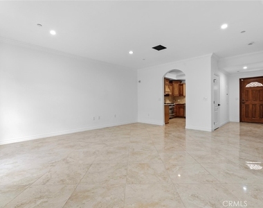 333 Milford Street - Photo Thumbnail 20
