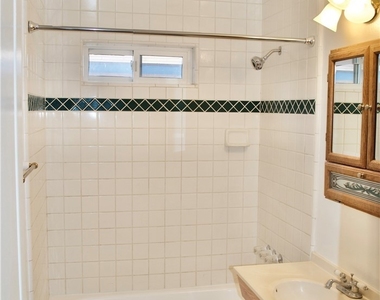 2528 W Flower Avenue - Photo Thumbnail 7