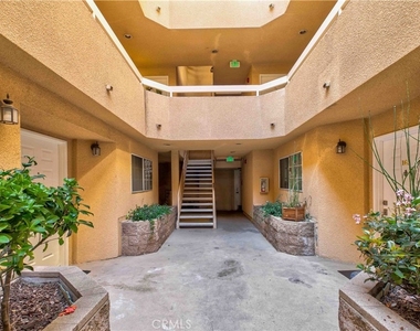 345 W Alameda - Photo Thumbnail 33