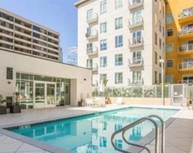 645 W 9th St. - Photo Thumbnail 15