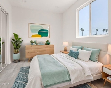 2936 West Boulevard - Photo Thumbnail 14