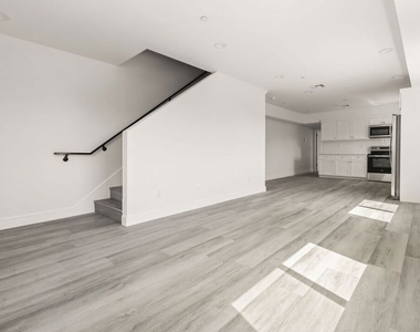 2936 West Boulevard - Photo Thumbnail 3