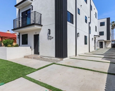 2936 West Boulevard - Photo Thumbnail 28