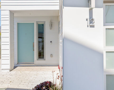 11724 Culver Boulevard - Photo Thumbnail 30