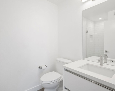 11724 Culver Boulevard - Photo Thumbnail 24