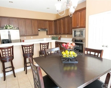 6106 W Avenue K1 - Photo Thumbnail 2