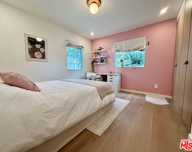 4355 Kenyon Avenue - Photo Thumbnail 11