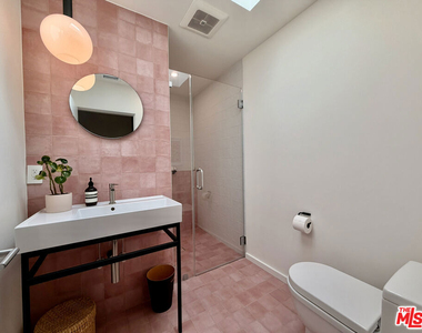 4355 Kenyon Avenue - Photo Thumbnail 16