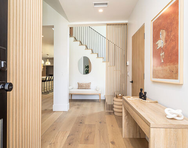 6380 Lindenhurst Avenue - Photo Thumbnail 1