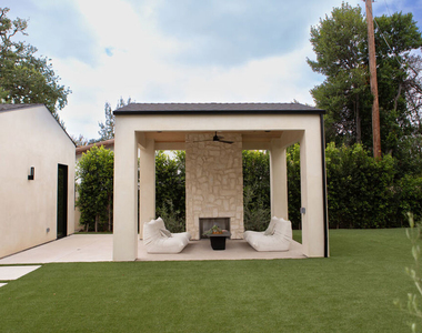 5064 Encino Avenue - Photo Thumbnail 8