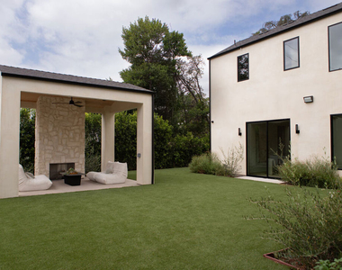 5064 Encino Avenue - Photo Thumbnail 5