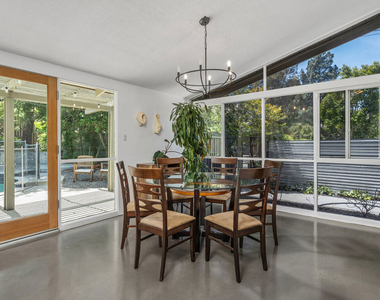 3641 Woodcliff Road - Photo Thumbnail 6