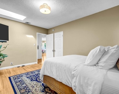 5183 Maison Avenue - Photo Thumbnail 12