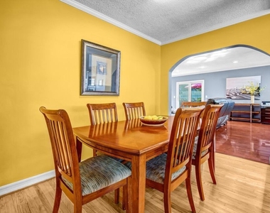 5183 Maison Avenue - Photo Thumbnail 4