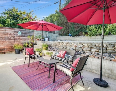 5183 Maison Avenue - Photo Thumbnail 20