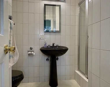 414 N Las Palmas Avenue - Photo Thumbnail 40