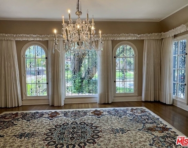 414 N Las Palmas Avenue - Photo Thumbnail 13