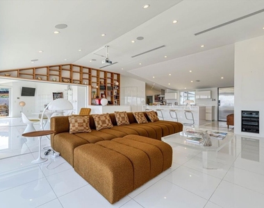 11001 Wrightwood Place - Photo Thumbnail 20