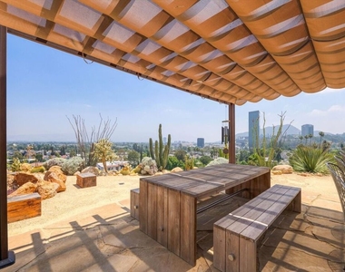 11001 Wrightwood Place - Photo Thumbnail 34