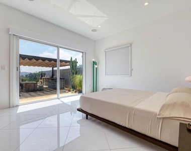11001 Wrightwood Place - Photo Thumbnail 23