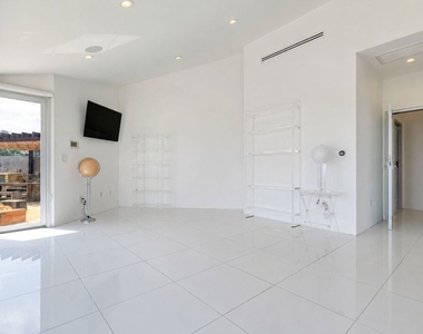 11001 Wrightwood Place - Photo Thumbnail 29