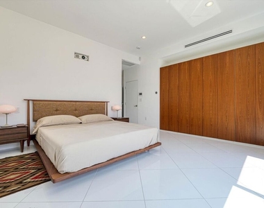 11001 Wrightwood Place - Photo Thumbnail 25