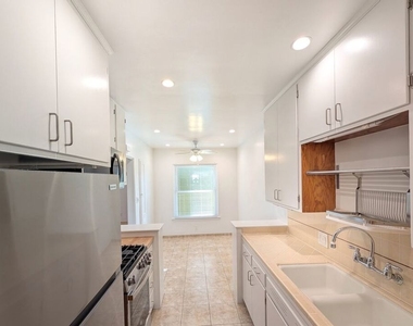 1128 Euclid Street - Photo Thumbnail 4