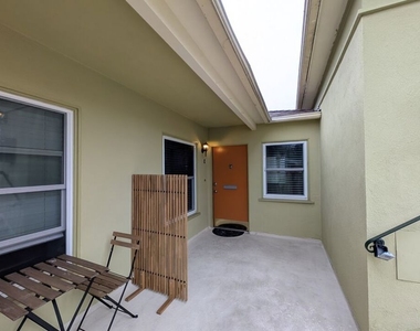 1128 Euclid Street - Photo Thumbnail 12