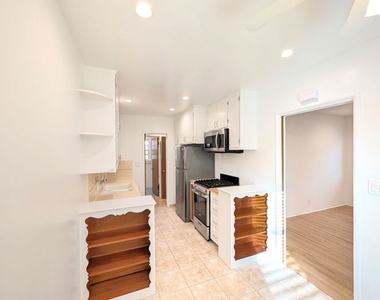 1128 Euclid Street - Photo Thumbnail 3