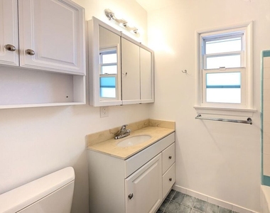 1128 Euclid Street - Photo Thumbnail 8