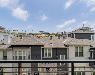 12920 Runway Road - Photo Thumbnail 19